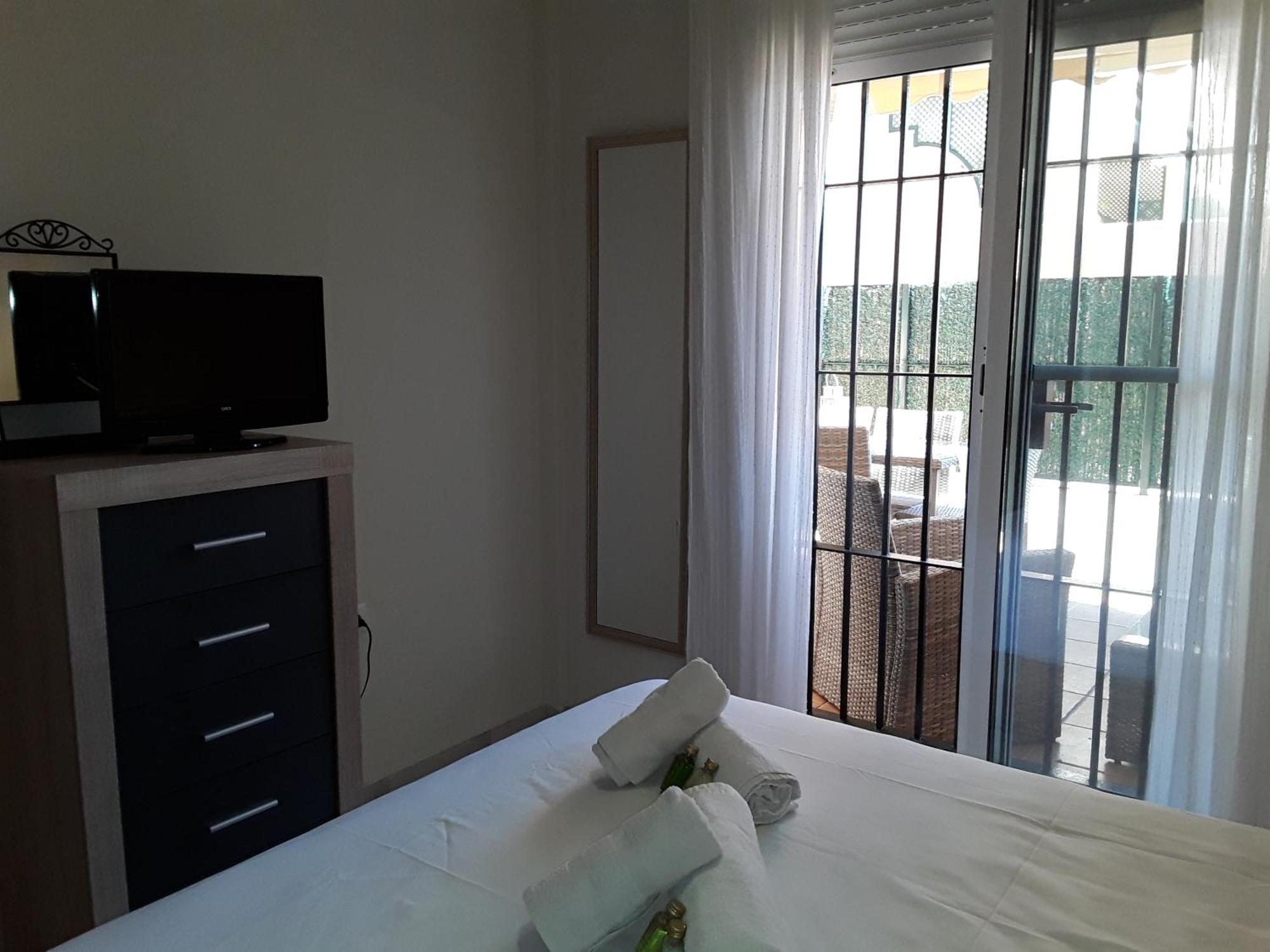Whydhand Resorts Apartments ,Pools And Lovely Terrace Fuengirola Dış mekan fotoğraf