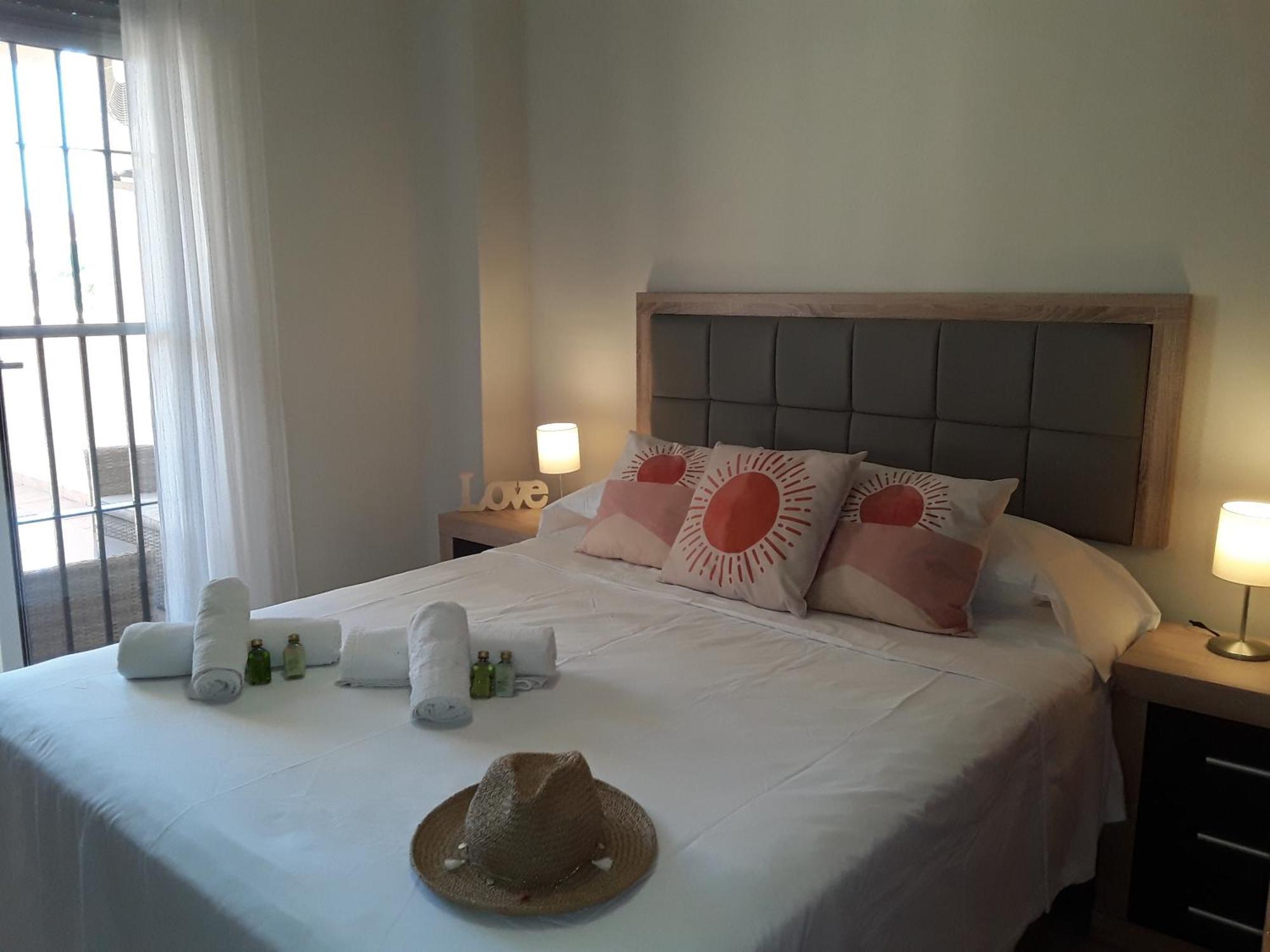 Whydhand Resorts Apartments ,Pools And Lovely Terrace Fuengirola Dış mekan fotoğraf